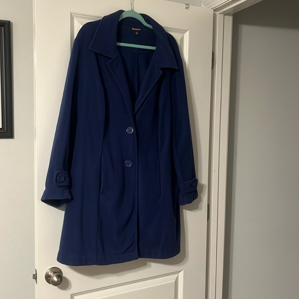 Navy blue button with pockets jacket